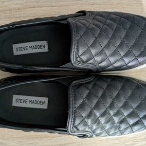Steve Madden Ecentriq Slip on sneakers
